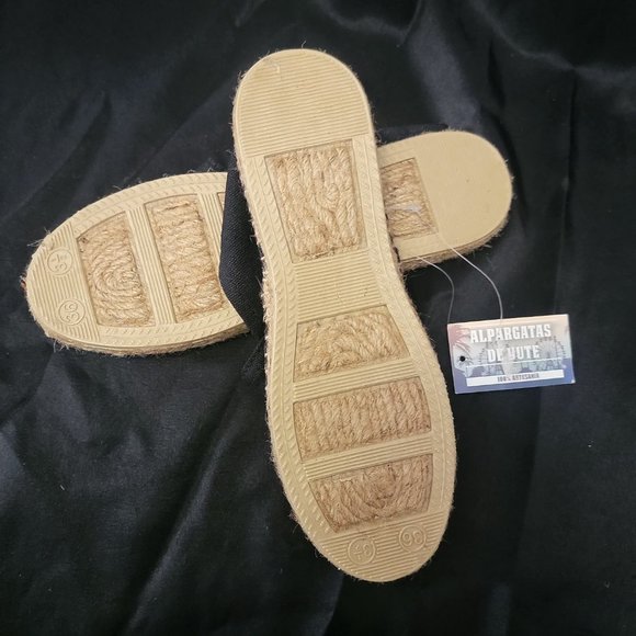 JUTE ESPADRILLES MADE IN SPAIN, EUROPEAN SIZE 36 EQUIVALENT TO 3 1/2 IN THE U.S - Picture 6 of 8